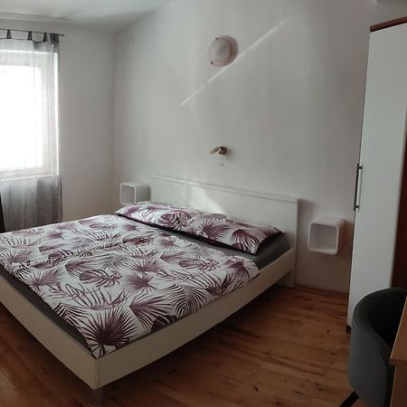 Apartment Anita 法扎纳 外观 照片